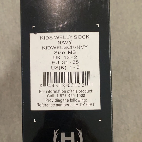 New in box Hunter fleece weekly socks navy blue - Picture 2 of 2